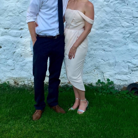 Blush pink mid-length formal dress - Picture 3 of 3